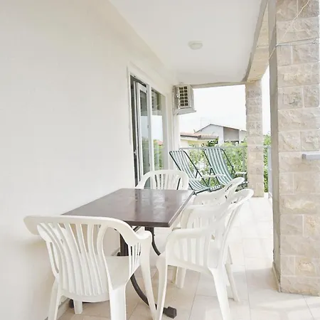 Apartament Solis Vir