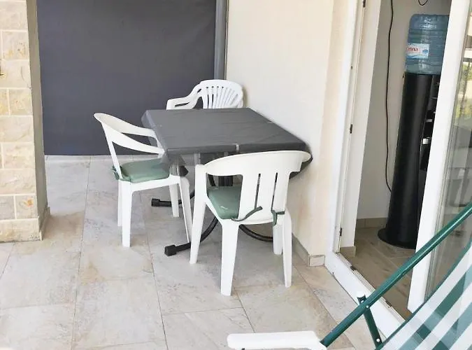 Solis Appartement Vir